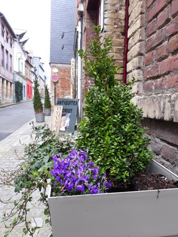 Apartamento Le Valentin - Parking Prive Offert - Coeur Historique -La Clef De Honfleur Exterior foto